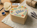 Boîte cœur en bois personnalisée avec prénom