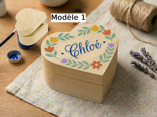 Boîte cœur en bois personnalisée avec prénom