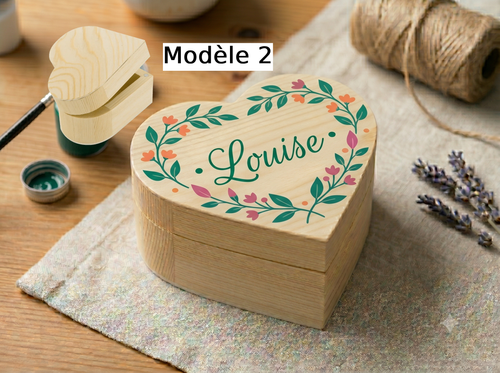 Boîte cœur en bois personnalisée peinte à la main