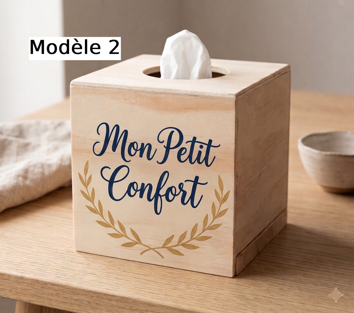 Boîte à mouchoirs en bois personnalisée peinte à la main avec prénom