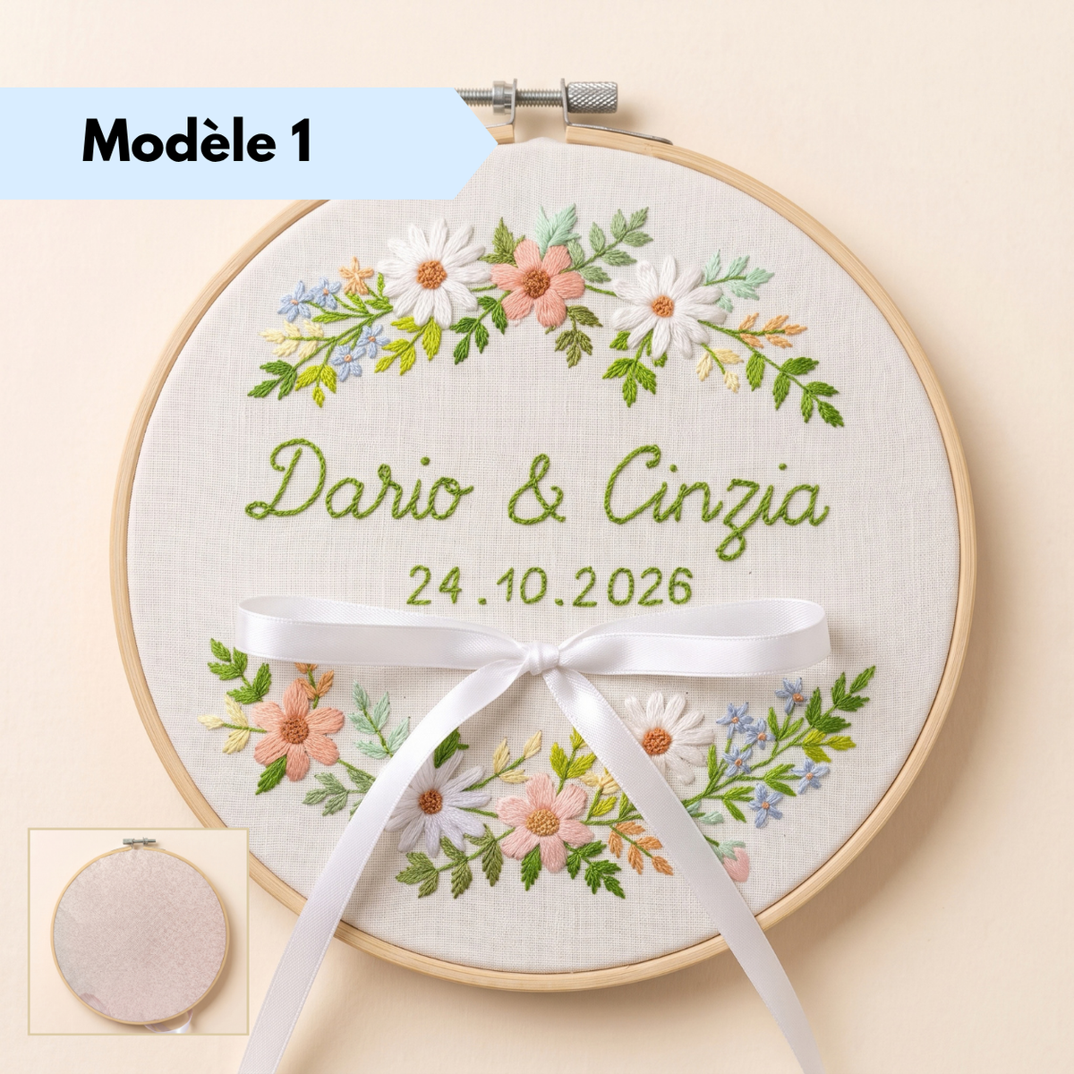 Porte-alliances de mariage brodé personnalisé avec prénoms et date, motif floral élégant