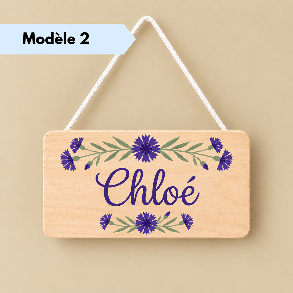 Plaque prénom en bois avec décoration florale pour chambre bébé