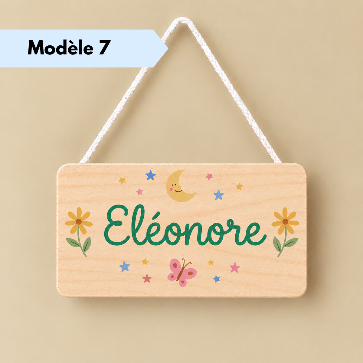 Plaque prénom en bois naturel peinte à la main pour enfant