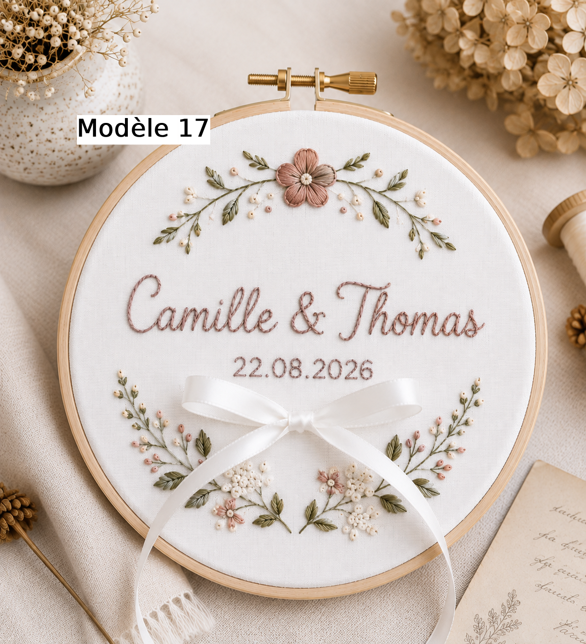 Porte-alliances floral avec ruban pour alliances de mariage